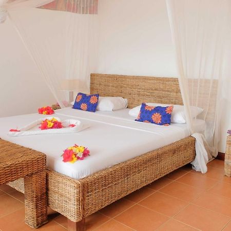 Albatross Ocean View Hotel Dongwe Kültér fotó