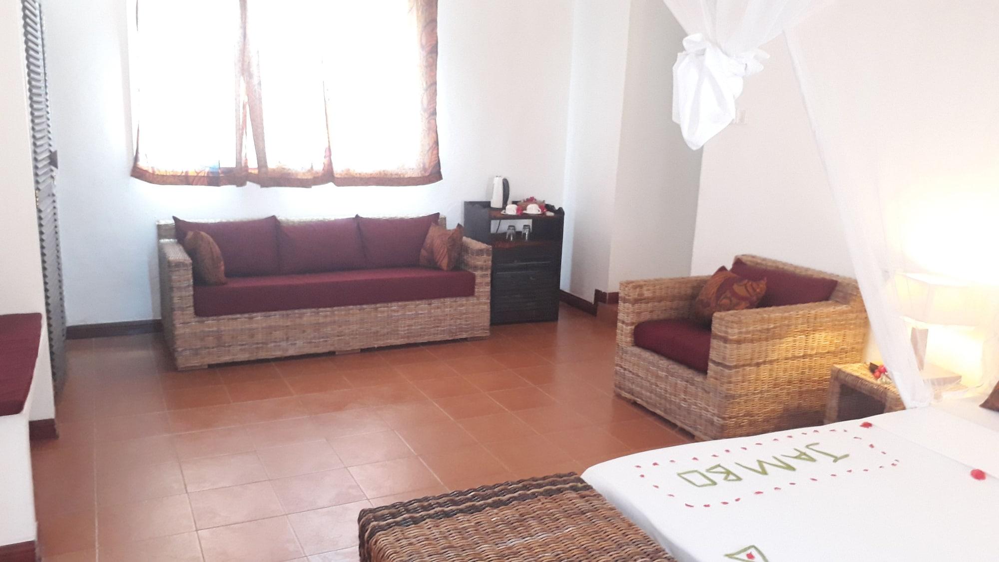 Albatross Ocean View Hotel Dongwe Kültér fotó