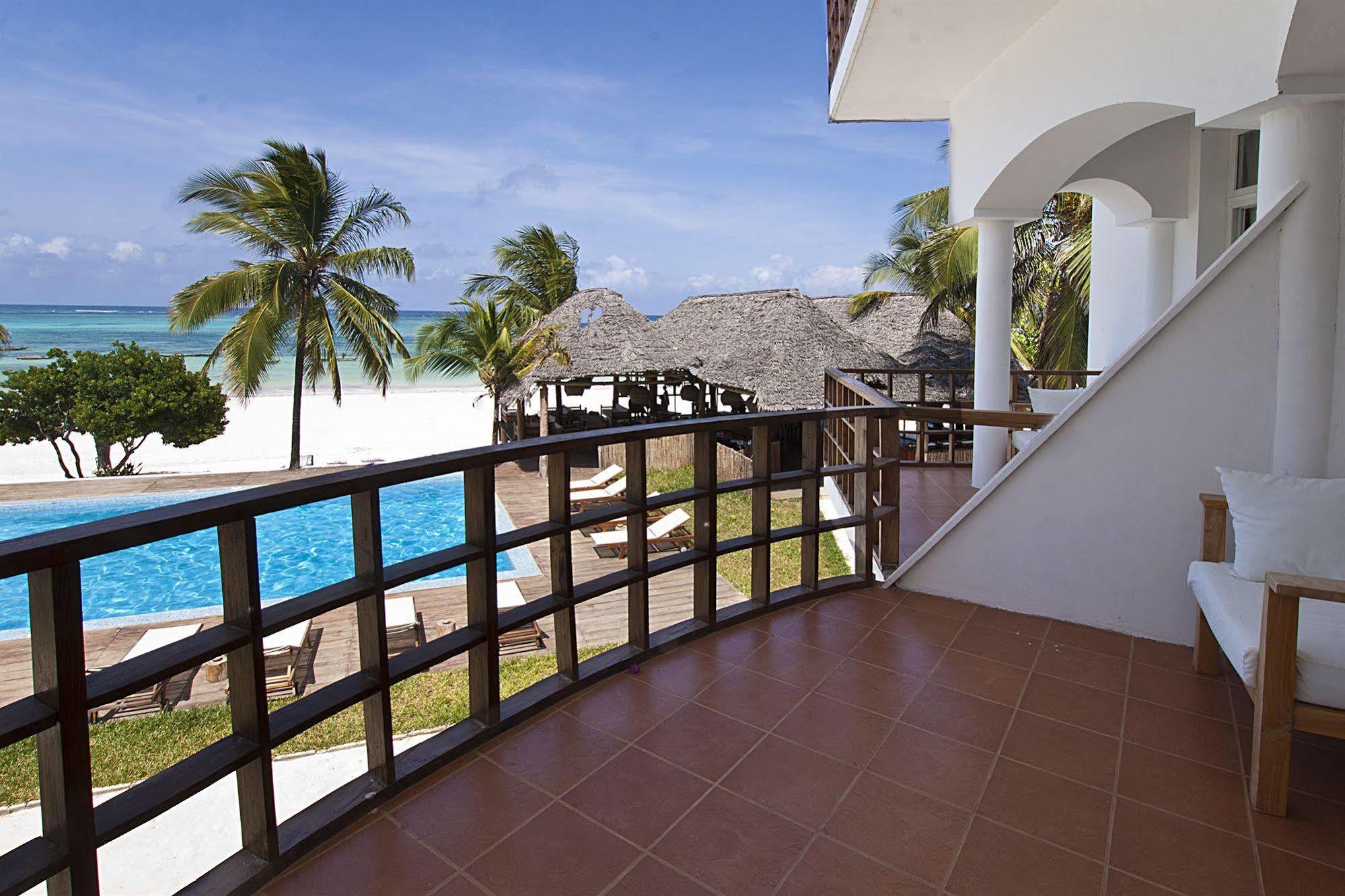 Albatross Ocean View Hotel Dongwe Kültér fotó